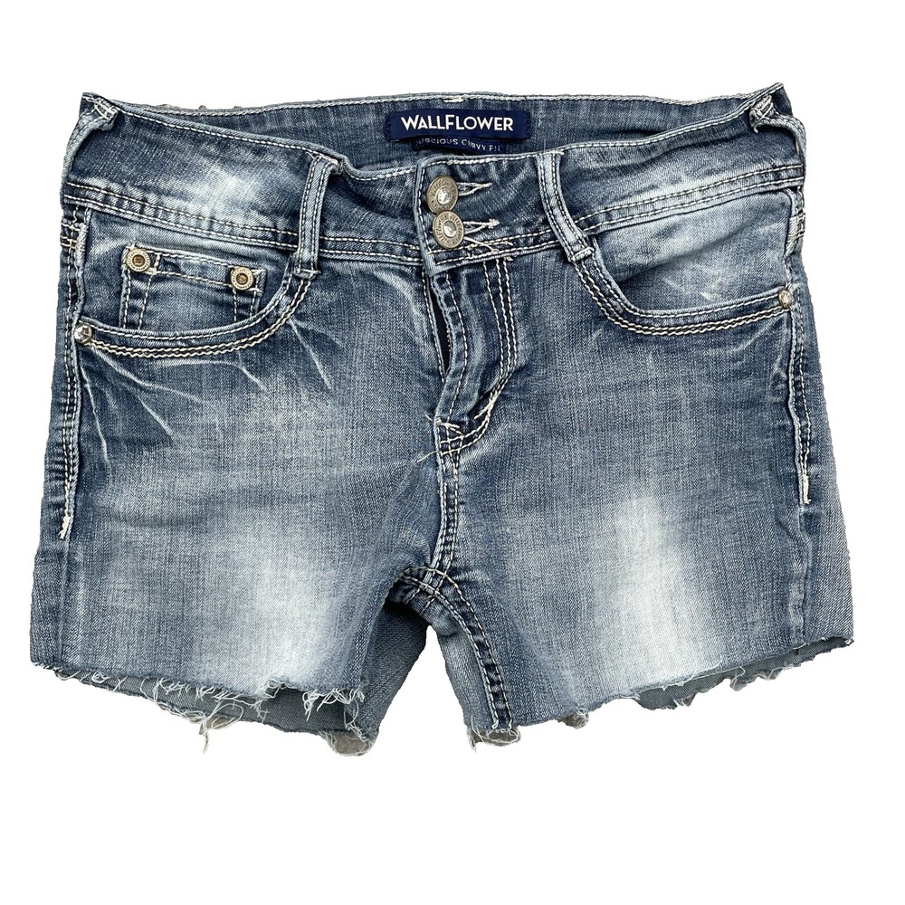 Wildflower Jean Short Women 28* Raw Hem Curvy Y2K Rodeo Biker Daisy Dukes Cowboy